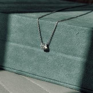 Nayhera Halsketten mit Labgrown-Diamanten